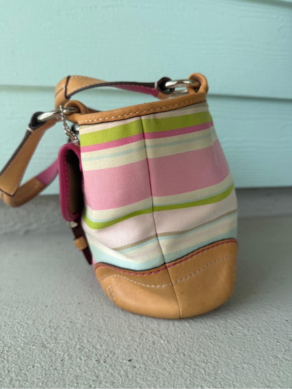 Vintage Coach Hampton Soho Stripe Satchel Style 1888 Pastel Pink Canvas Leather - Picture 5 of 7